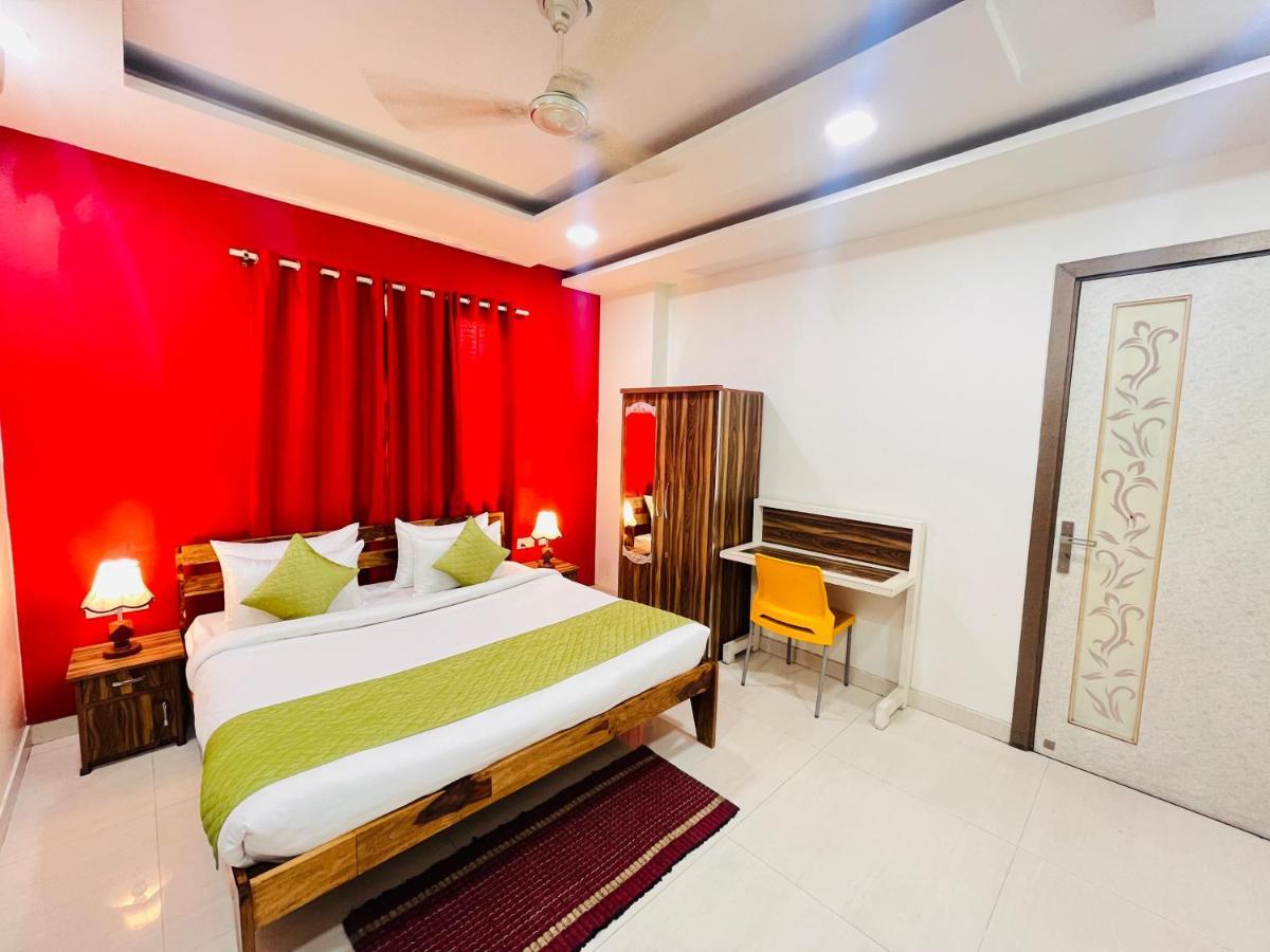 Hotel Park Pride Pitampura New Delhi, Couple Friendly Exteriör bild