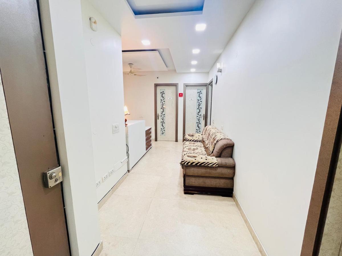 Hotel Park Pride Pitampura New Delhi, Couple Friendly Exteriör bild