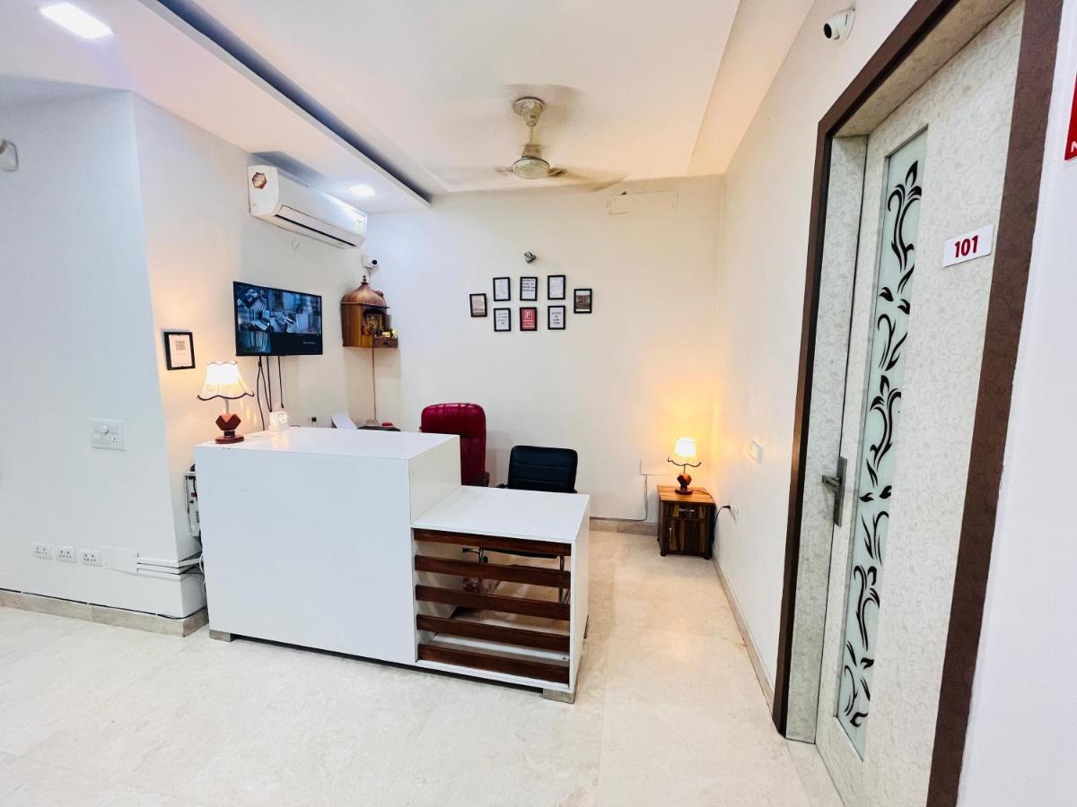 Hotel Park Pride Pitampura New Delhi, Couple Friendly Exteriör bild