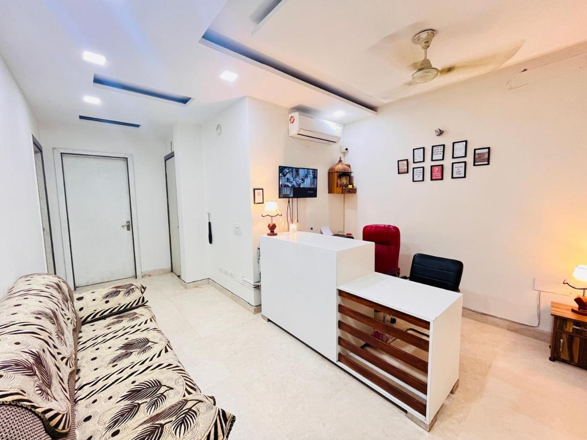 Hotel Park Pride Pitampura New Delhi, Couple Friendly Exteriör bild