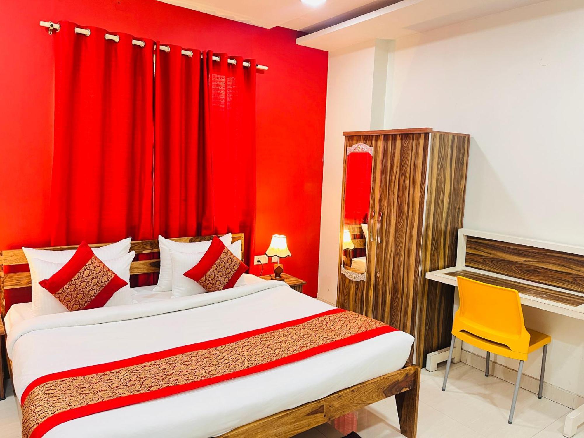 Hotel Park Pride Pitampura New Delhi, Couple Friendly Exteriör bild