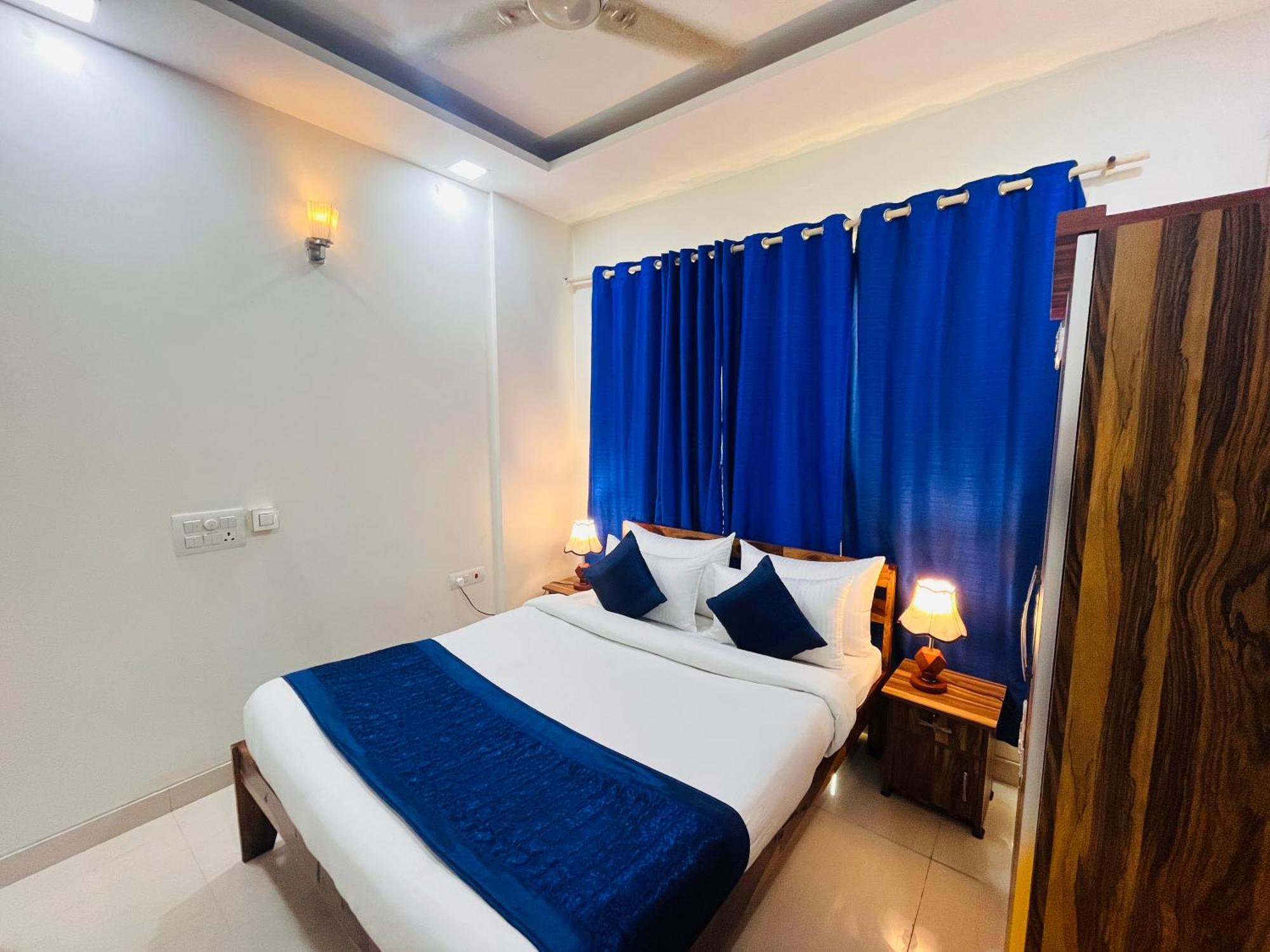 Hotel Park Pride Pitampura New Delhi, Couple Friendly Exteriör bild